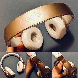 Beats by Dre Solo 2 Wireless Headphones